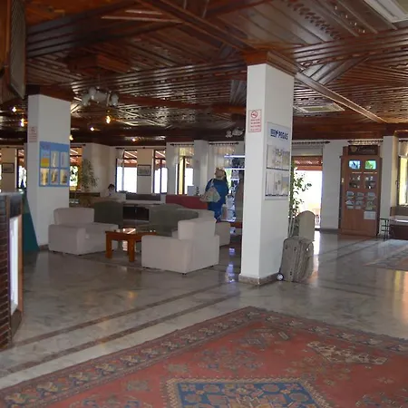 ホテル Park マルマリス